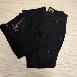 Heal hands purple label yoga-Black scrub set